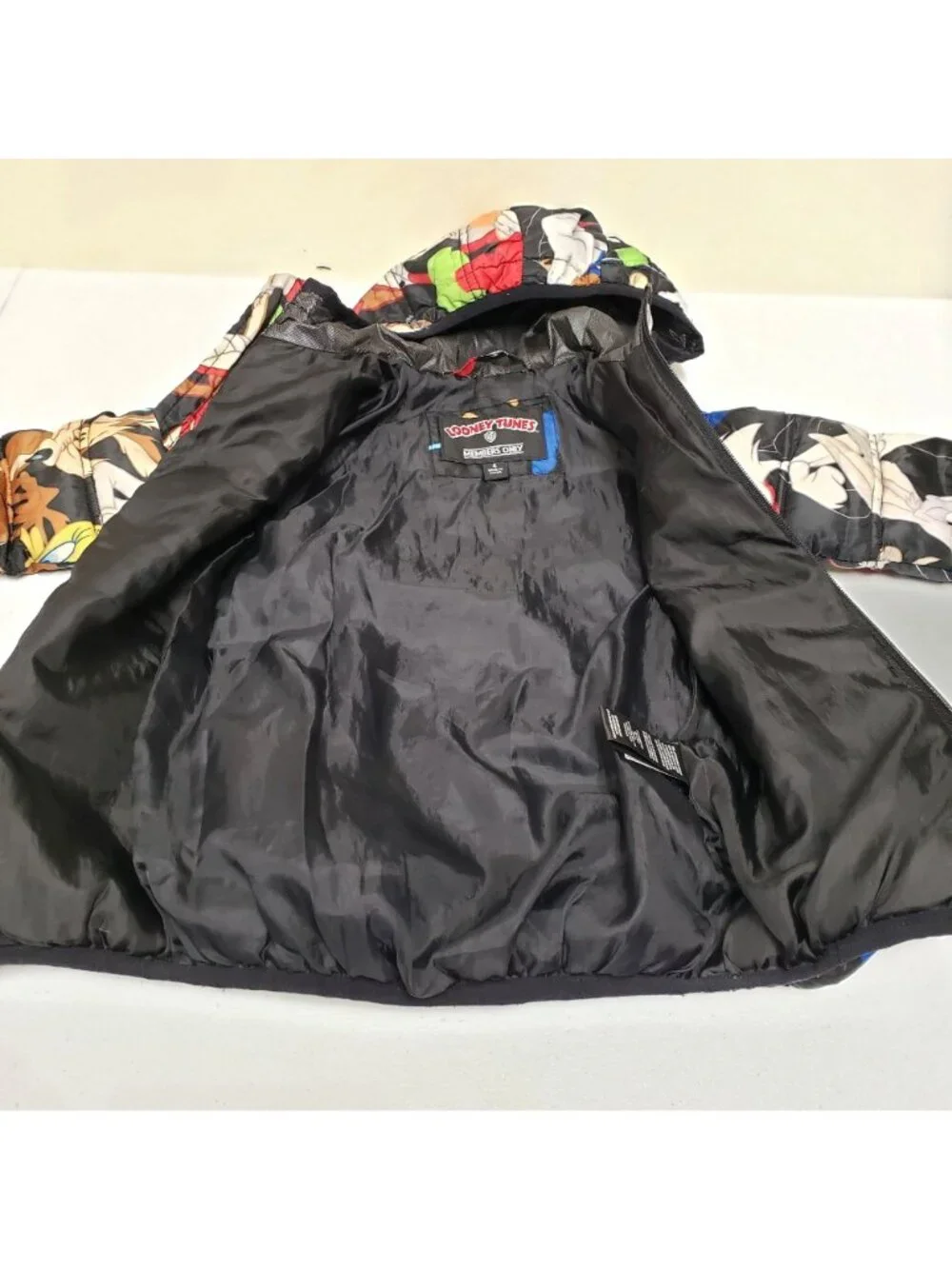 Looney Tunes Members Only Hooded Puffer Jacket Kids Size 4 Bugs Bunny Cartoon